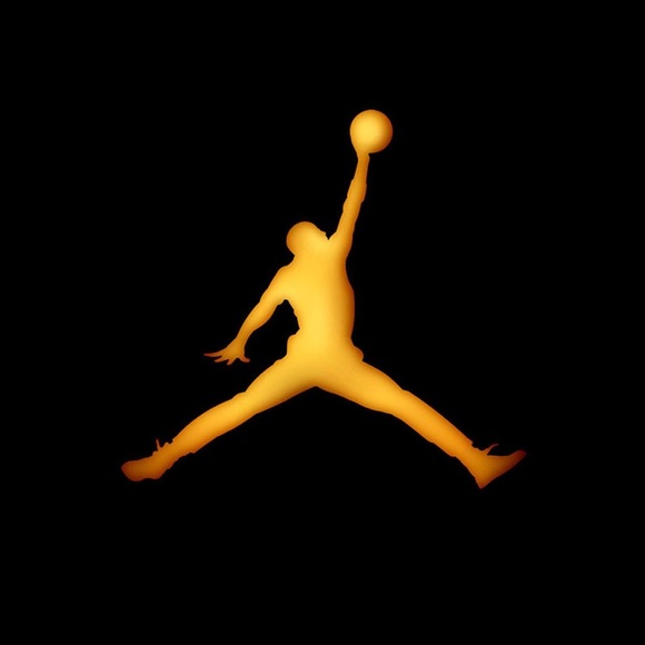 Luis Ibanez - Poshmark Profile Picture of Luis Ibanez (@luis4717) on Poshmark