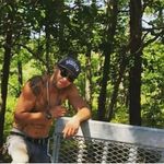 Profile Picture of Thomas (@tommy_tutones) on Instagram