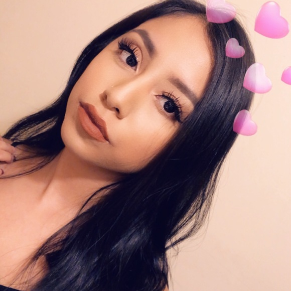 Profile Picture of Isabel Medrano (@isabelmedrano) on Poshmark