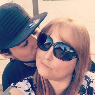Profile Picture of Amanda Albertson (@4everlovedby2) on Twitter