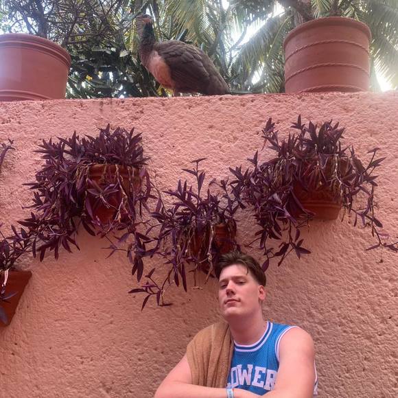 Profile Picture of Sean Heckmanski (@sheck_9) on Poshmark