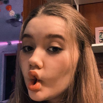 Profile Picture of Maddison Smithson (@scoobychica28) on Twitter