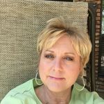Profile Picture of Robin Dormier Farris (@lifestyle_of_a_mimi) on Instagram