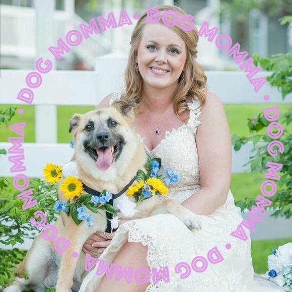 Profile Picture of Alisha Epperley (@liveitupnlaugh) on Poshmark