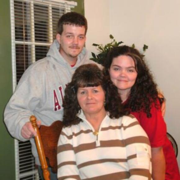 Profile Picture of Jimmie lou Self (@jimmielouself58) on Poshmark