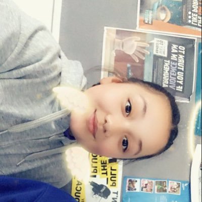 Profile Picture of Eloise Head (@head_eloise) on Twitter