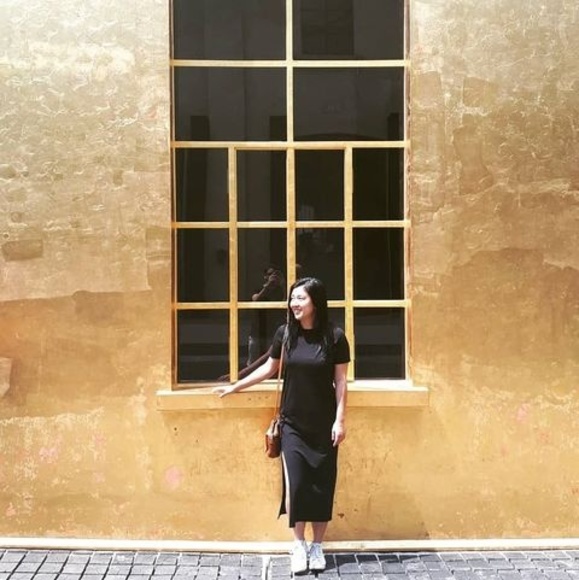 Profile Picture of Yuko Ariver (@yukoariver) on Poshmark