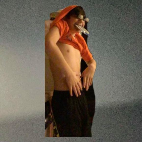 Profile Picture of Kayla Anuszewski (@kaylaa802) on Poshmark