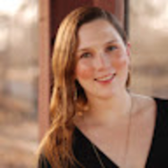 Profile Picture of Molly Prybylski (@mollyprybylski) on Poshmark