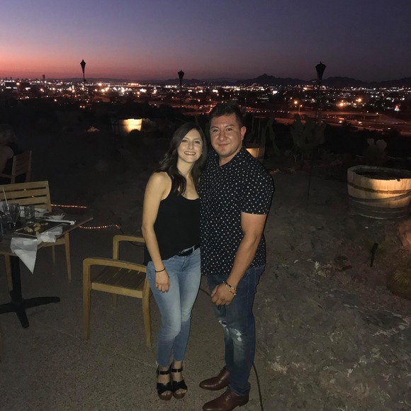 Profile Picture of Aleya Islas (@aleyaislas) on Poshmark