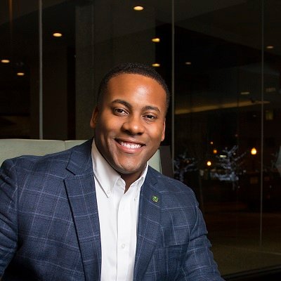 Profile Picture of Adrian Wallace (@WallaceForLex) on Twitter
