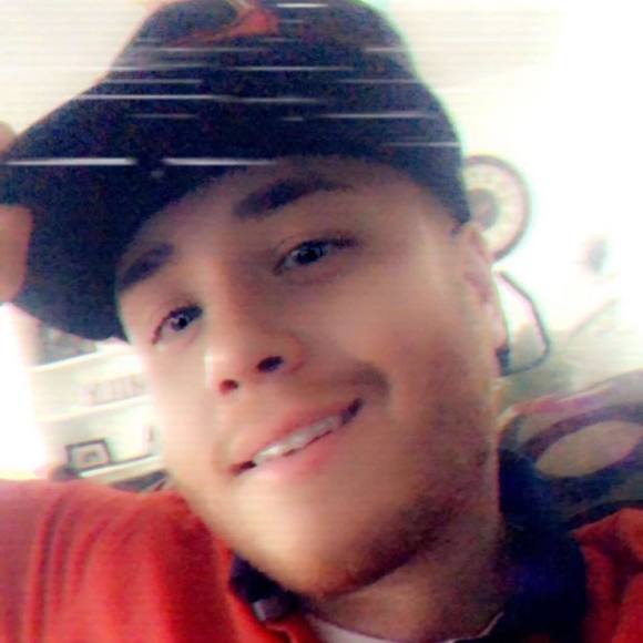 Profile Picture of Johnny Ancona (@babyyjmackn) on Poshmark