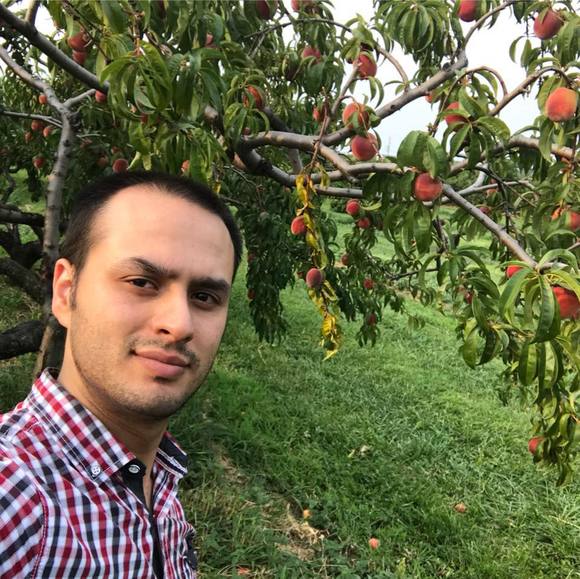Profile Picture of Kamal Sayed (@kamalsayed) on Poshmark