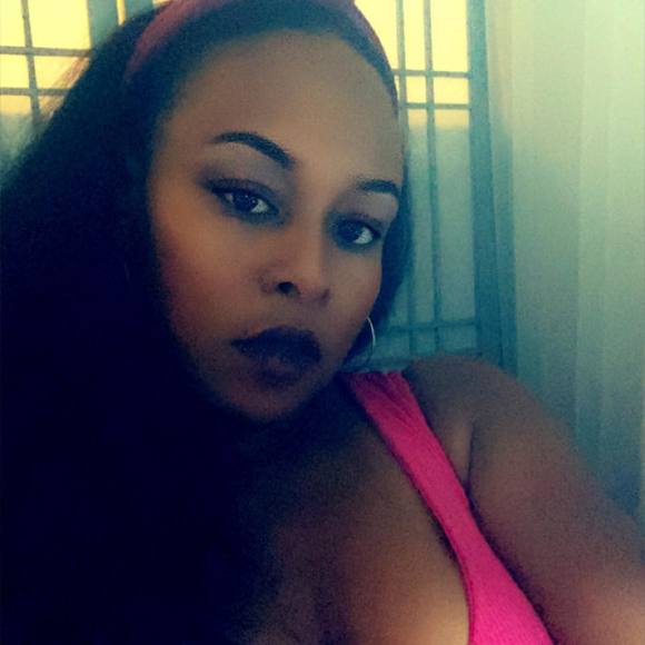 Profile Picture of Dominique Cadet (@dominiquecadet) on Poshmark