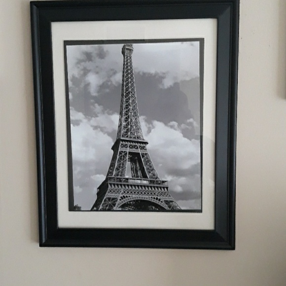 Profile Picture of Christopher Nicholls (@nichollsc407) on Poshmark