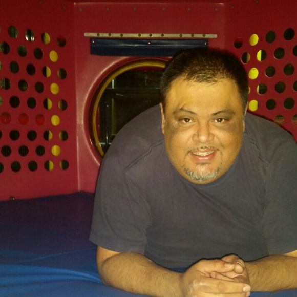 Profile Picture of Jose Jeronimo (@jose73) on Poshmark
