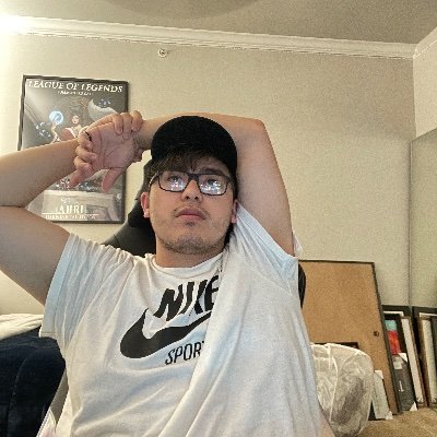 Profile Picture of Matthew Villarreal (@crazy_kidd1025) on Twitter