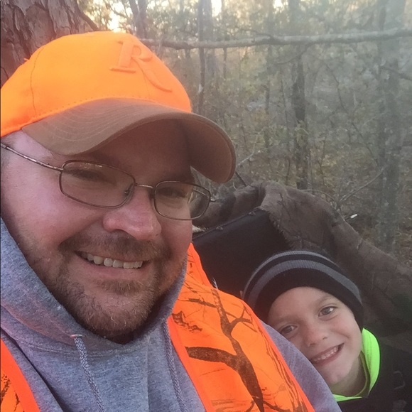 Profile Picture of Keith May (@keithmay) on Poshmark