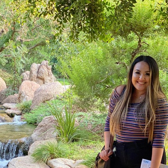 Profile Picture of Ruby Dominguez (@rubydominguez15) on Poshmark