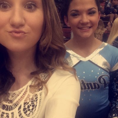 Profile Picture of Gillian Cooper (@gillian_raeann3) on Twitter