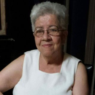 Profile Picture of Aurea Walker (@aurea.walker.5) on Facebook