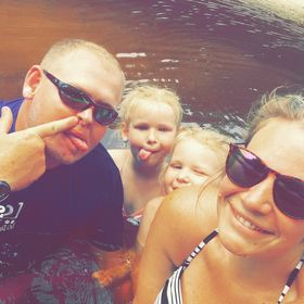 Profile Picture of Dianna Embleton Adams (@diannalaurn) on Pinterest