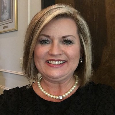 Profile Picture of Stephanie Roark (@StephanieRoark4) on Twitter