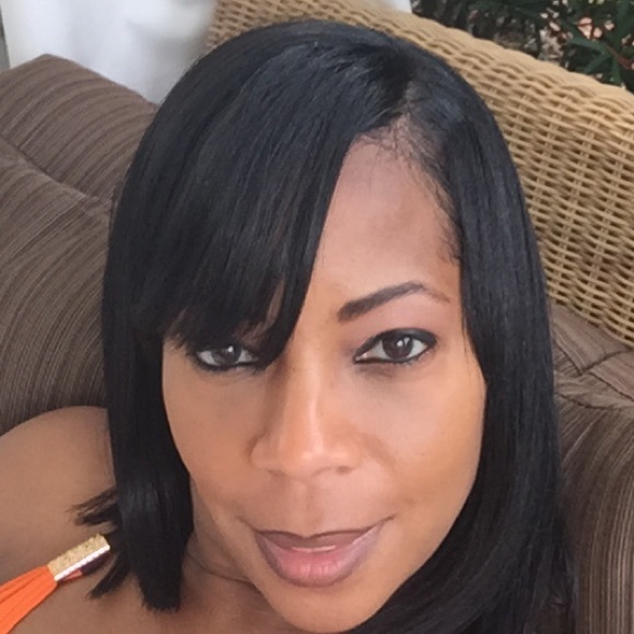 Profile Picture of Mary Fitzmaurice (@mary__45) on Poshmark