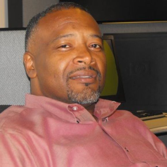 Profile Picture of Paul Bandoo (@hillsman) on Poshmark