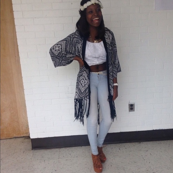 Profile Picture of Teyonda Sadberry (@yanaaaa_) on Poshmark