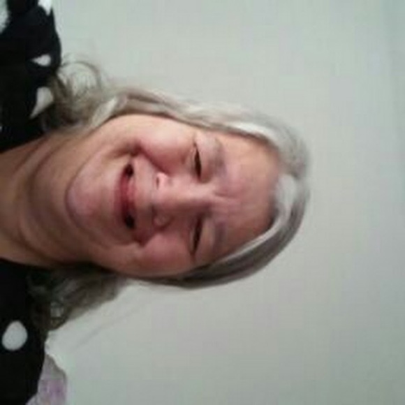 Profile Picture of Theresa clark Clark (@papagril229) on Poshmark