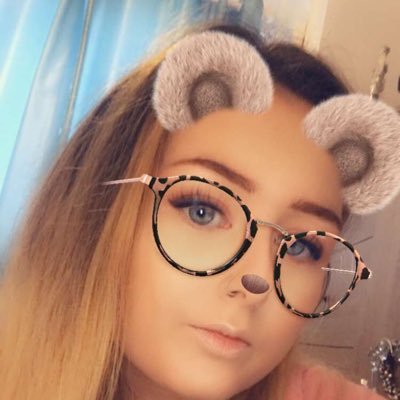 Profile Picture of Leah Hodgson (@LeahHodgson14) on Twitter