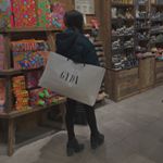 Profile Picture of 凛杏 (@rarara_____1019) on Instagram