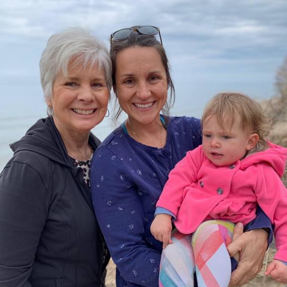 Profile Picture of Deborah Okuly (@deborah_okuly) on Poshmark