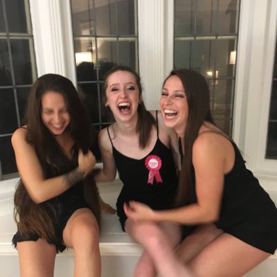 Profile Picture of Sarah Conway (@Sarahconwaay) on Twitter