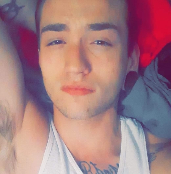 Anthony Brestoff - Poshmark Profile Picture of Anthony Brestoff (@anthonybrestoff) on Poshmark