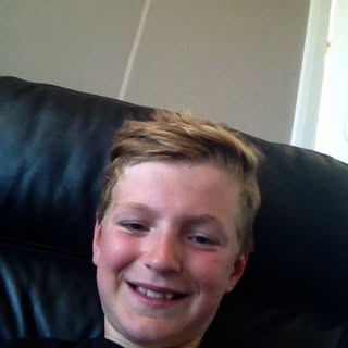 Profile Picture of harryblakemore (@harryblakemore) on Instagram