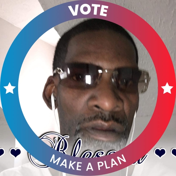 Profile Picture of Gervasie Kernall (@geemoney2016) on Poshmark