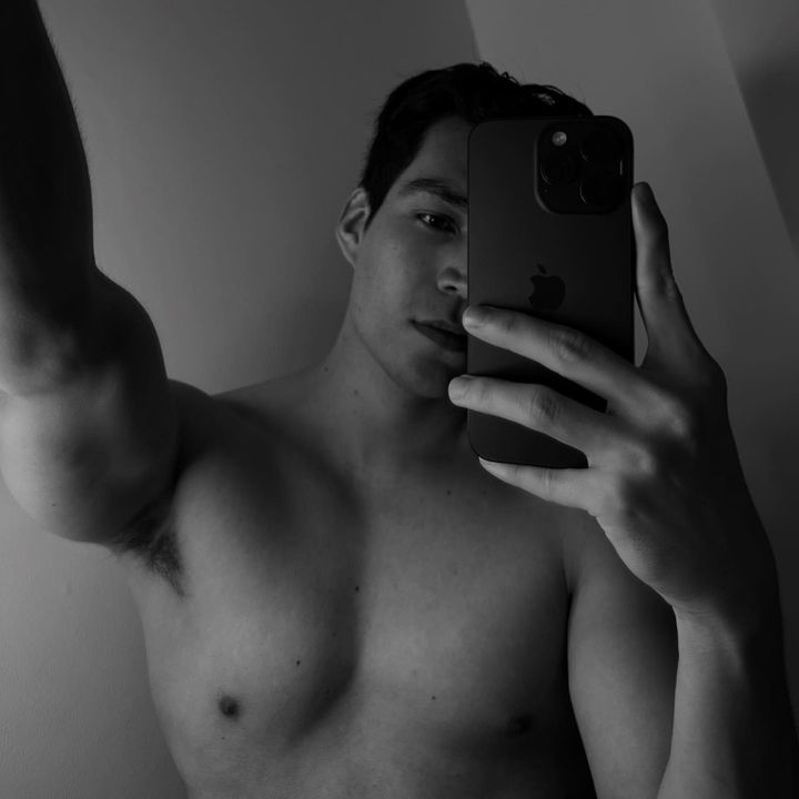 Profile Picture of John Pelis y Series (@johnpradat) on Tiktok