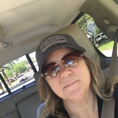 Profile Picture of Michele Coulter (@coulters5) on Twitter