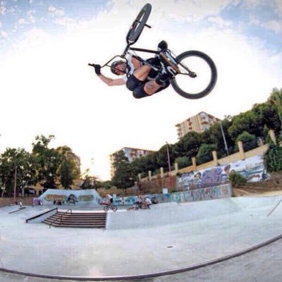 Profile Picture of Josh Cox (@COXBMX) on Twitter