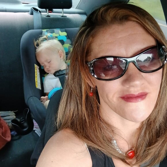 Profile Picture of Crystal Robbins (@crystalnr2022) on Poshmark