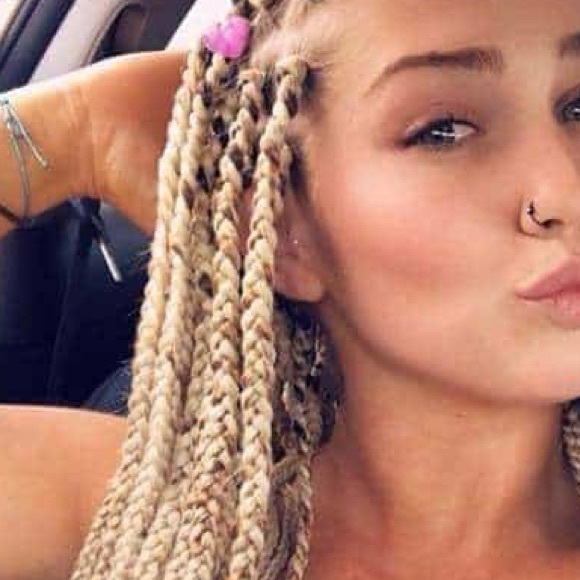 Profile Picture of Nadia Wilson (@nadiawilson67) on Poshmark