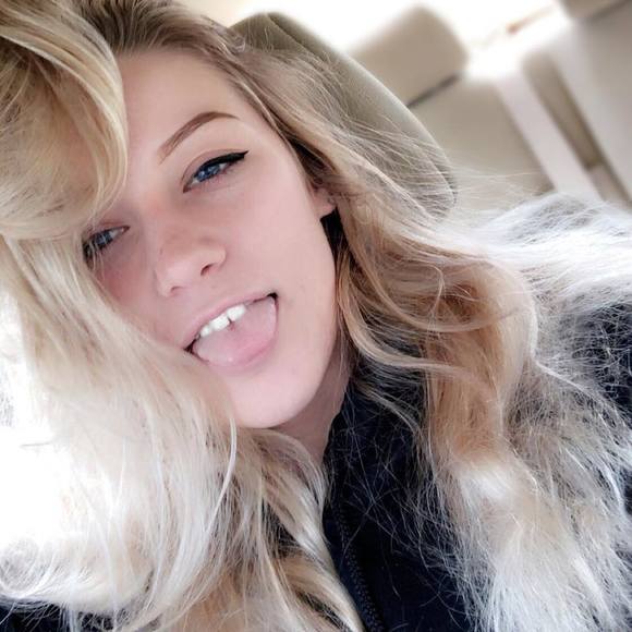Profile Picture of Hannah Dowdall (@hannahdowdall) on Poshmark
