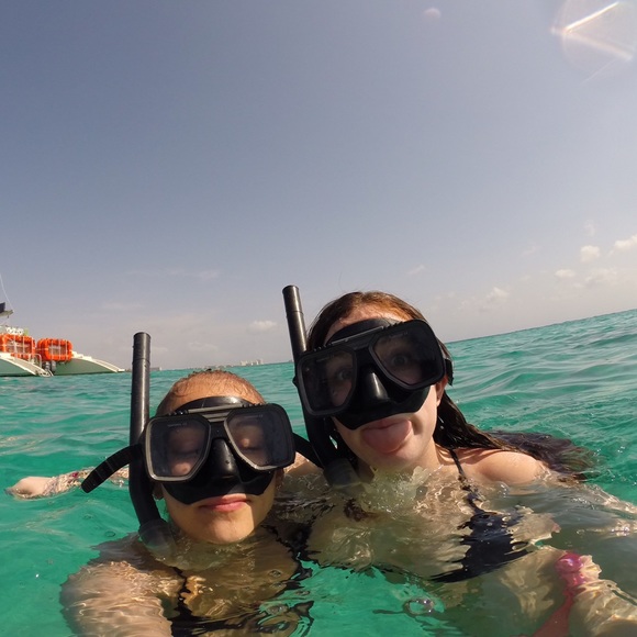 Profile Picture of Grace Summerfield (@gracesummm) on Poshmark