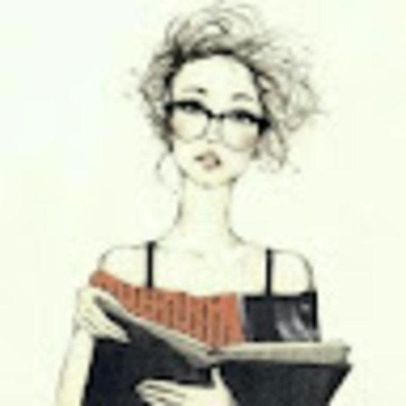 Profile Picture of Mina Bardot (@lemonteax3) on Poshmark