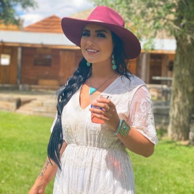 Profile Picture of Haley Meeks (@haleyrae_m) on Twitter