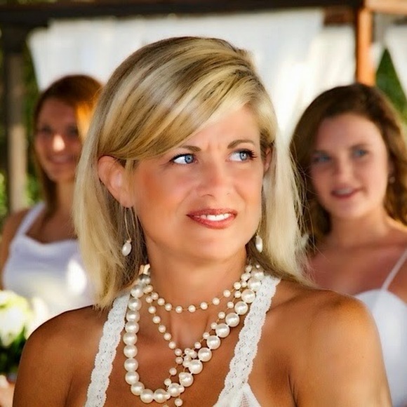 Profile Picture of Erin Welner (@emfdiver) on Poshmark