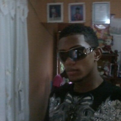 Profile Picture of Robin Luna Benitez (@robinlunabenite) on Twitter