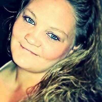 Profile Picture of Mandy (@@MandyDugan24) on Twitter